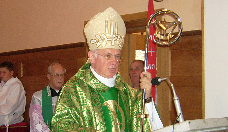 Arcybiskup z Huty Dłutowskiej