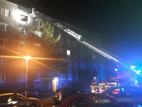 Pożar w mieszkaniu na IV piętrze