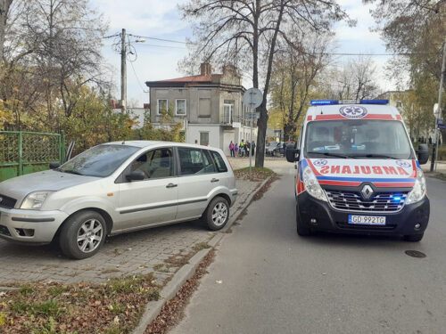 Wypadek na Moniuszki. 11-latek ze złamaną nogą trafił do szpitala.