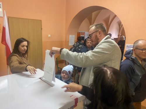Nieoficjalne wyniki wyborów w Pabianicach. Wygrywa Koalicja Obywatelska.