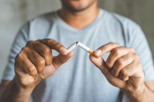 W listopadzie przypada Światowy Dzień Rzucania Palenia Tytoniu. Co wiemy o nikotynowych alternatywach?